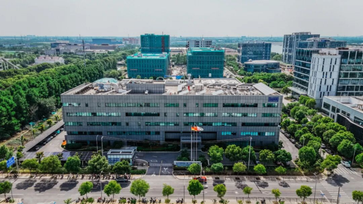 EcoRPX噴涂機(jī)器人-非對(duì)稱結(jié)構(gòu)設(shè)計(jì)547
